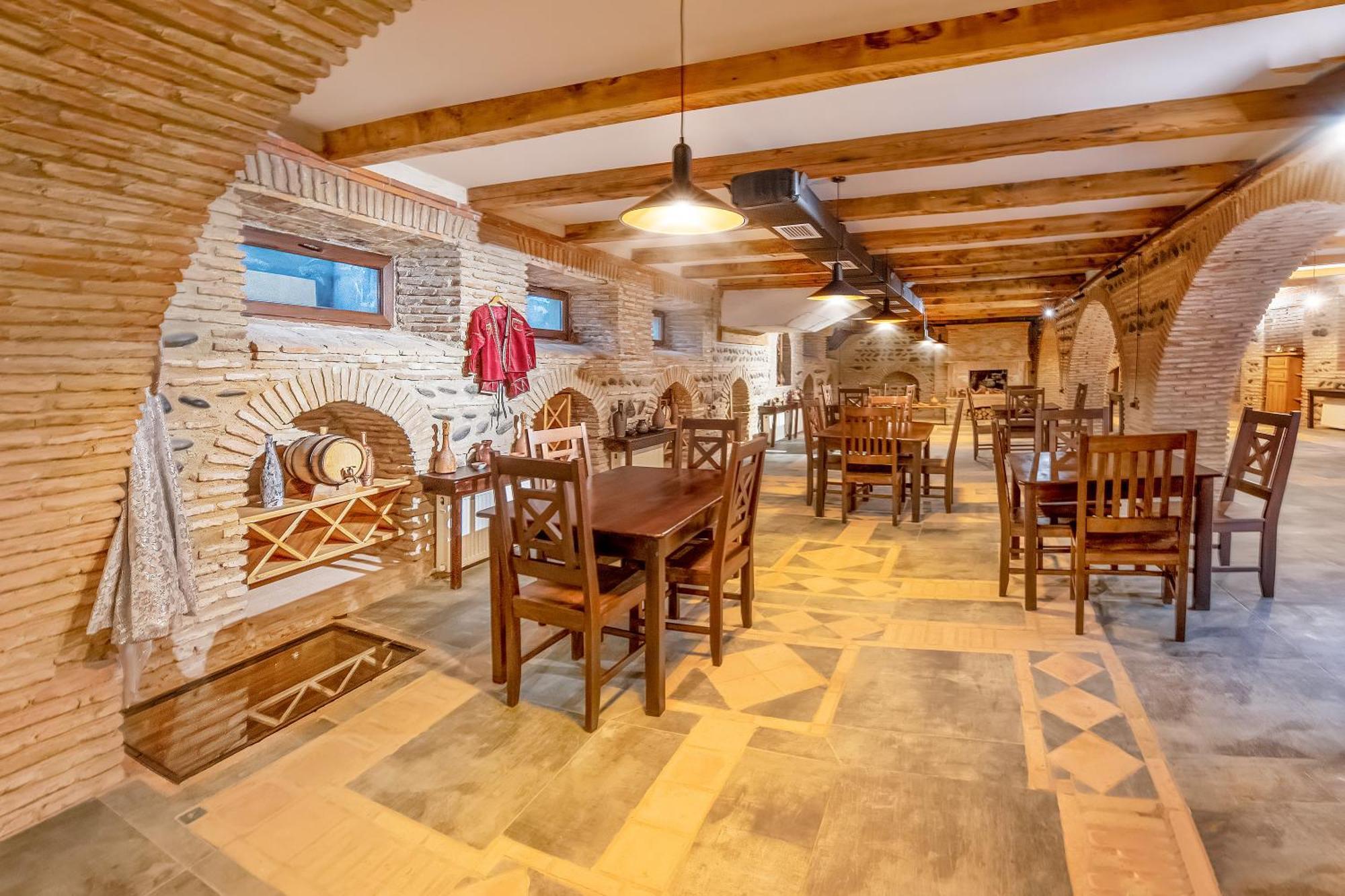 Dzvel Ubanshi Hotell Gori Exteriör bild