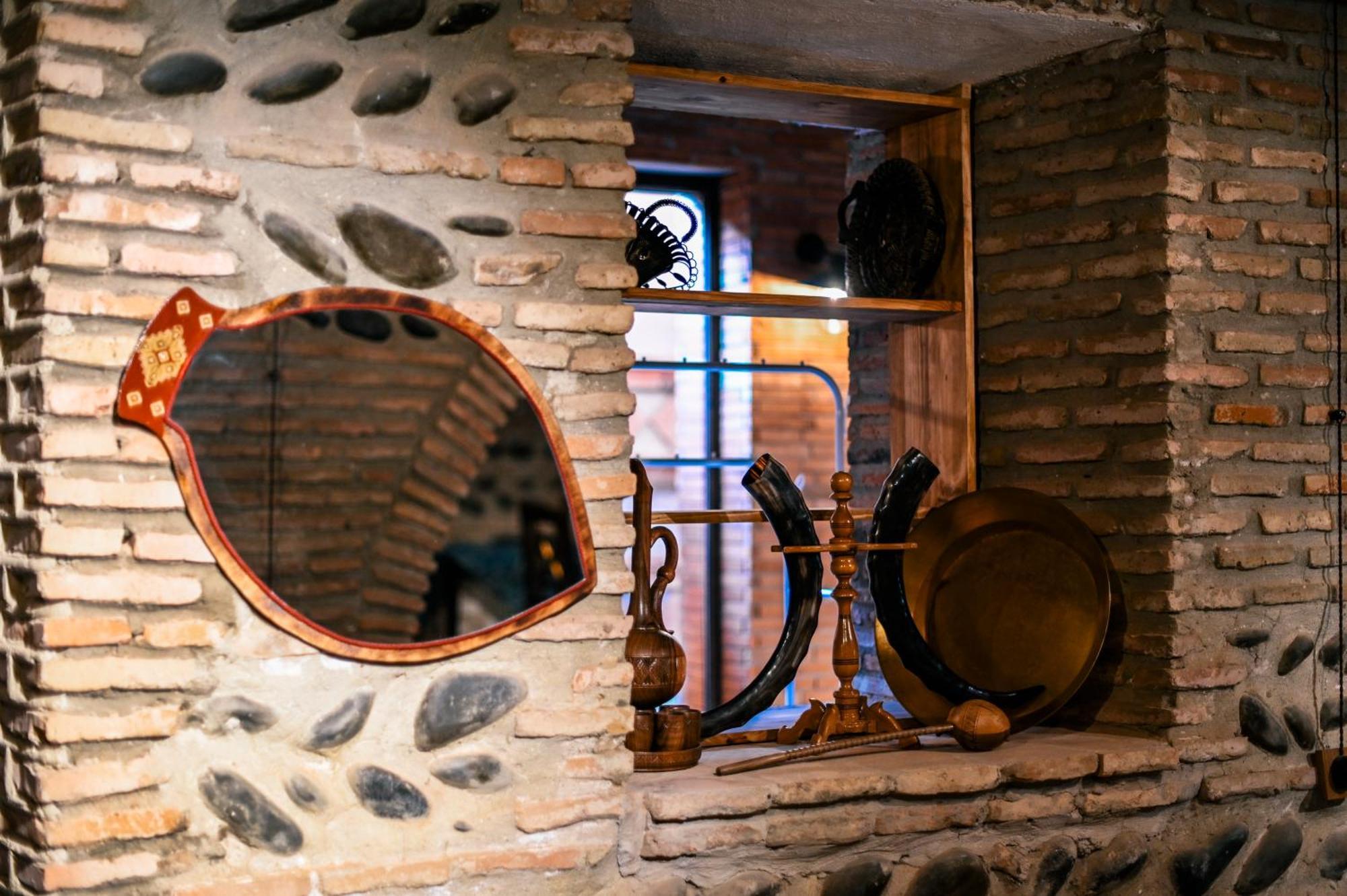 Dzvel Ubanshi Hotell Gori Exteriör bild
